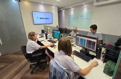 Inteligência artificial especializada busca reduzir burocracia e insegurança jurídica nas licitações públicas