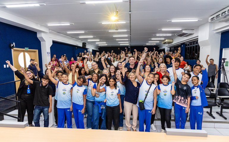 Semed e Instituto Ayrton Senna lançam plano de ações formativas para 2026