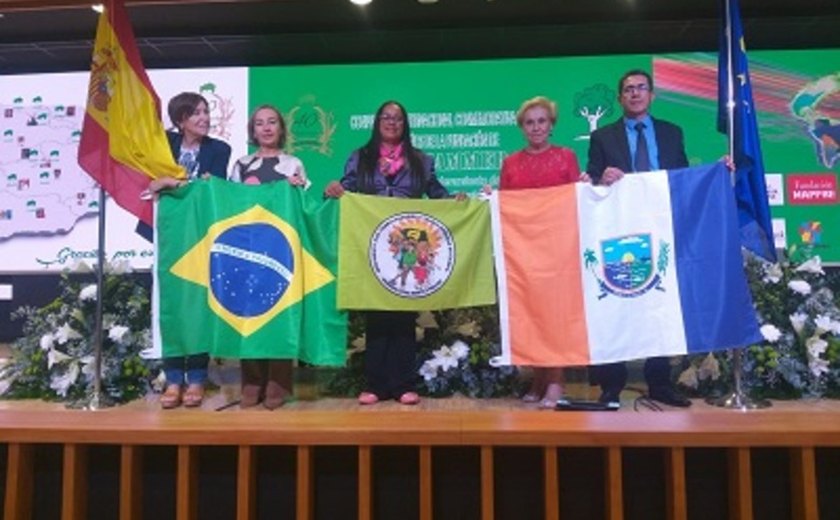 Trabalho que reutiliza resíduos de siri em Jequiá da Praia representa o Brasil em conferência internacional na Espanha