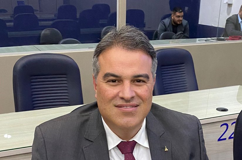 Projeto de Lei (PL) que estabelece obrigatoriedade do nivelamento de tampões avança na Câmara