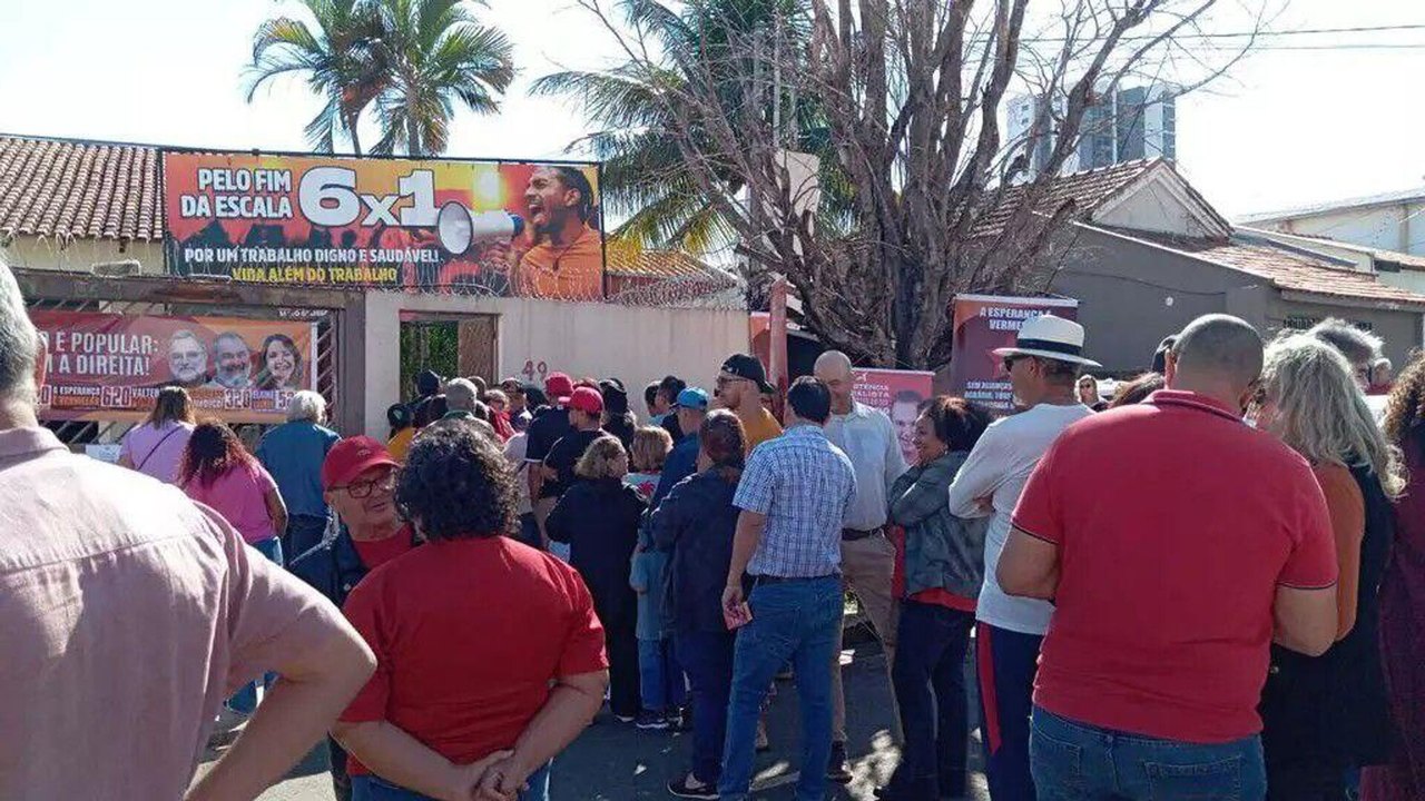 PT escolhe novo líder em meio a dilemas internos e disputa eleitoral à vista