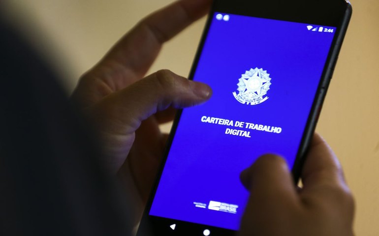 Brasil gerou mais de 235 mil novos postos de trabalho em agosto