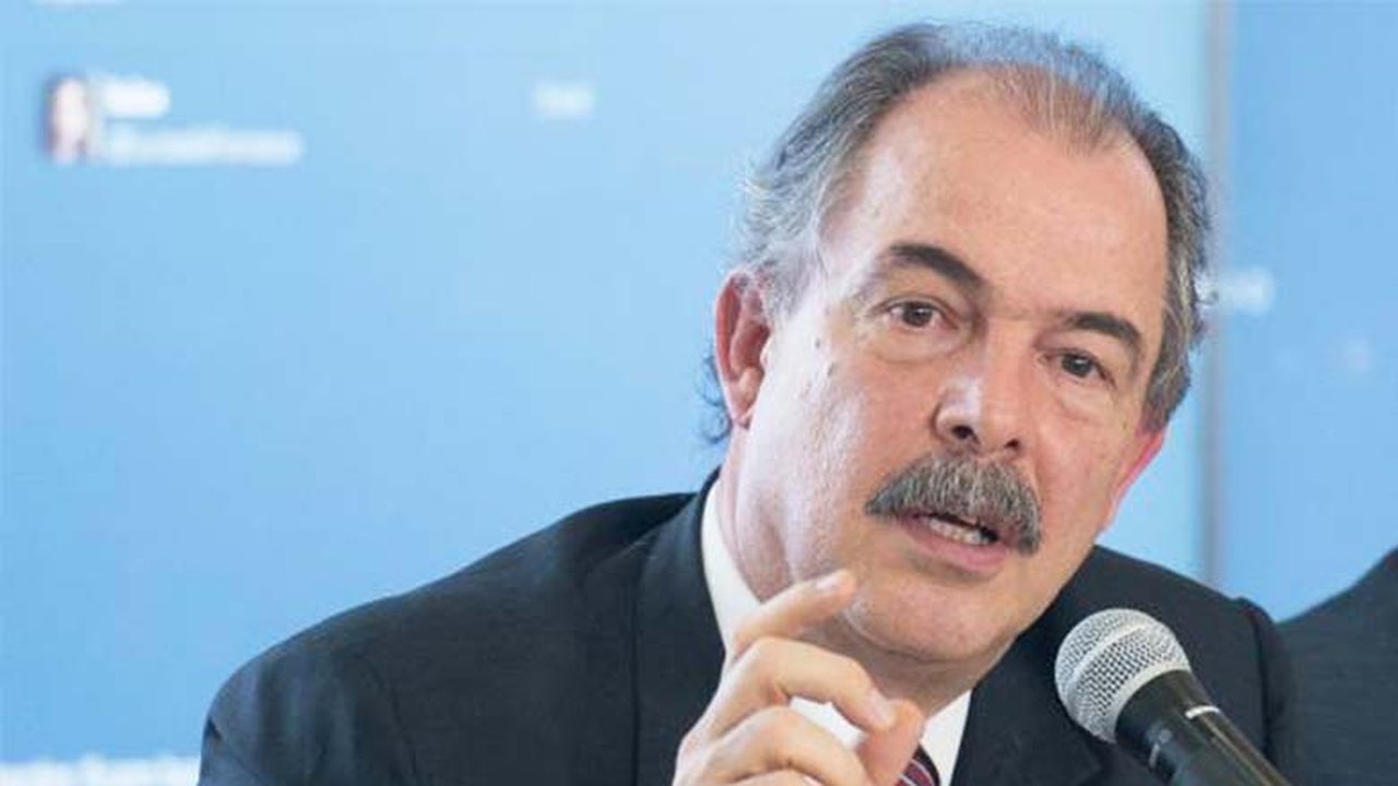 BNDES: Discurso de Mercadante dá tom político em posse repleta de ministros