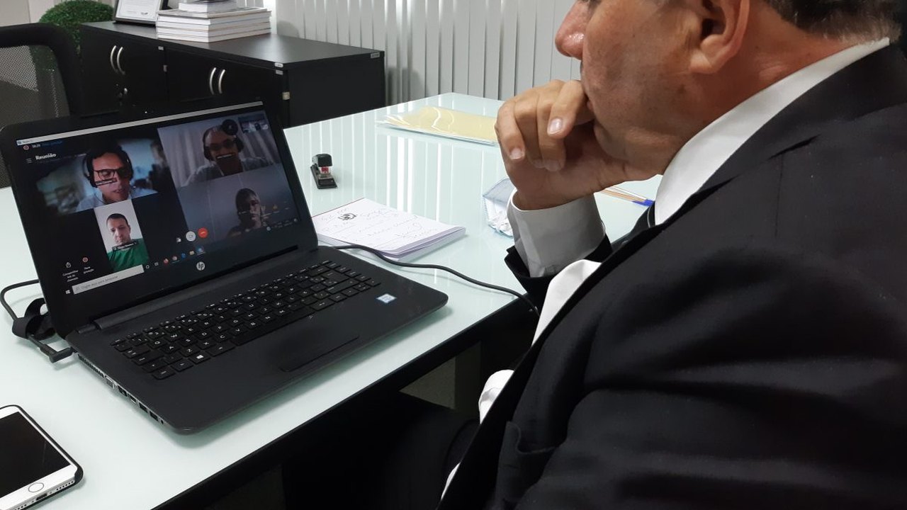 Em videoconferência, MP discute com a Seduc metodologia de ensino para cumprimento do ano letivo 2020