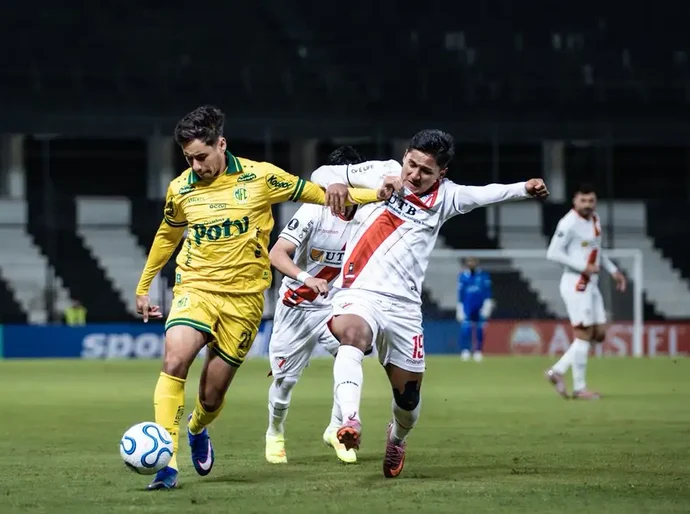 Libertadores: Mirassol garante classificação antecipada para oitavas