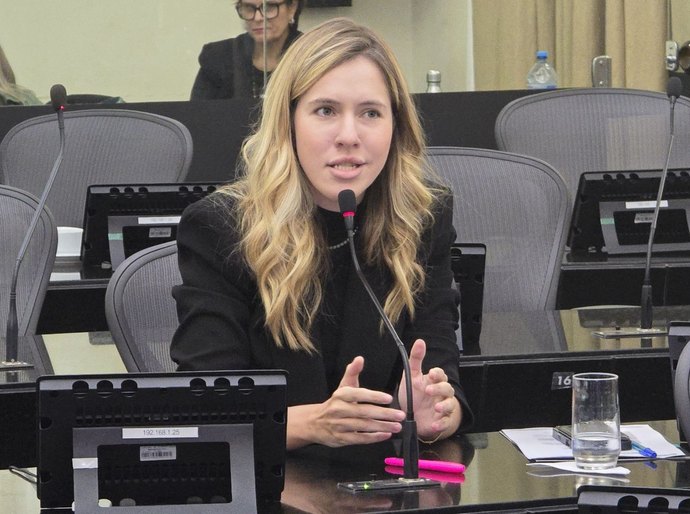Dia de Deputado: Cibele Moura lança projeto para mostrar de perto o trabalho parlamentar