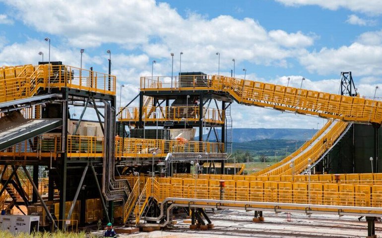 Vale registra prejuízo de US$ 694 milhões, pressionada por ativos canadenses