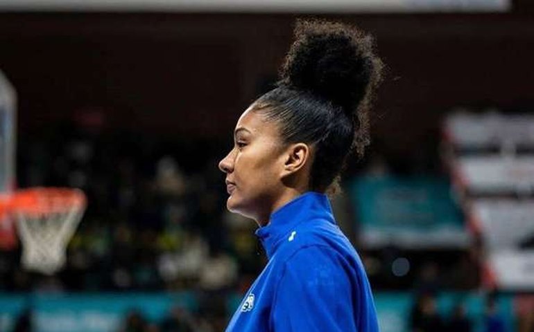 Damiris revela preocupação com a família no Brasil e apoio psicológico da WNBA