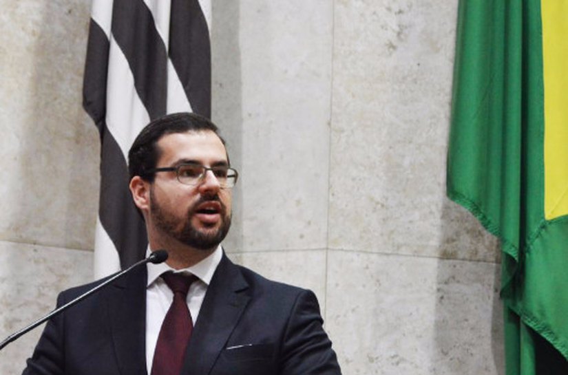 O investimento público brasileiro e a estruturação social inclusiva