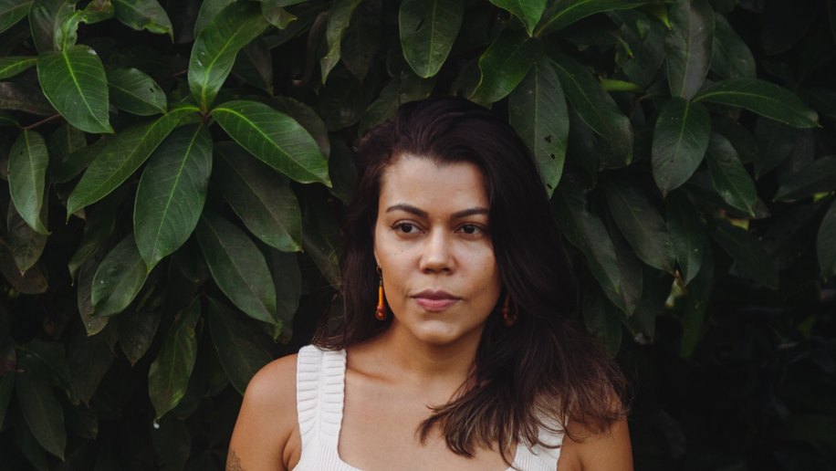 May Honorato abre show de Ana Cañas neste sábado em Maceió