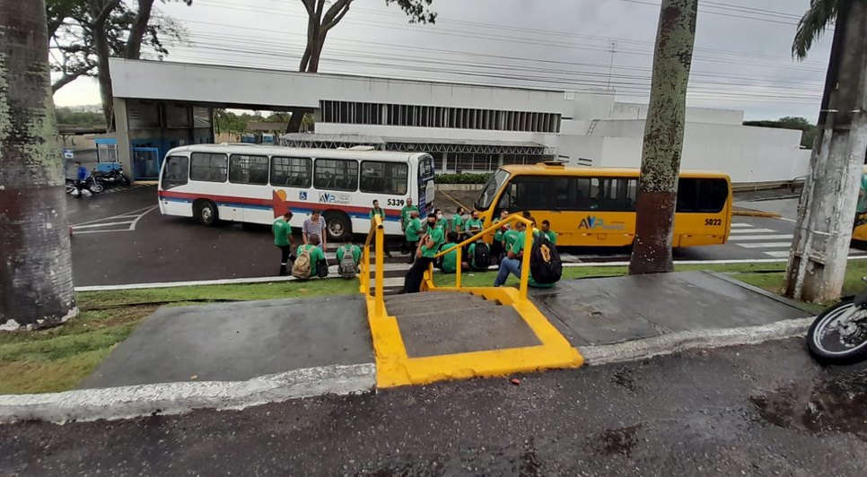 125 ônibus do transporte público da Grande Aracaju continuam paralisados nesta quarta-feira / Foto: Foto: Deivide Sacramento/TV Atalaia