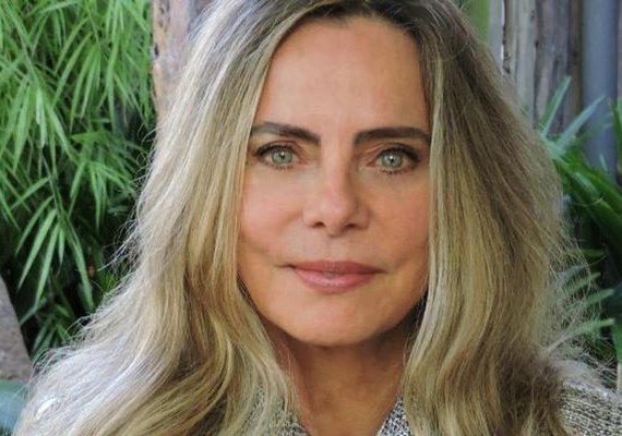 Bruna Lombardi: &#8216;Felicidade é ato de resistência&#8217;