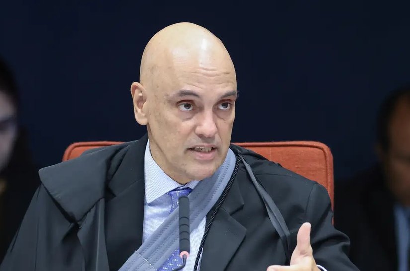 Moraes abre prazo para alegações finais em ação sobre trama golpista