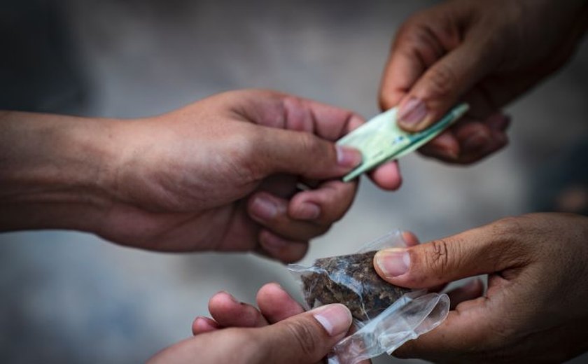 Suspeito de tráfico é preso novamente com drogas no centro de Palmeira dos Índios