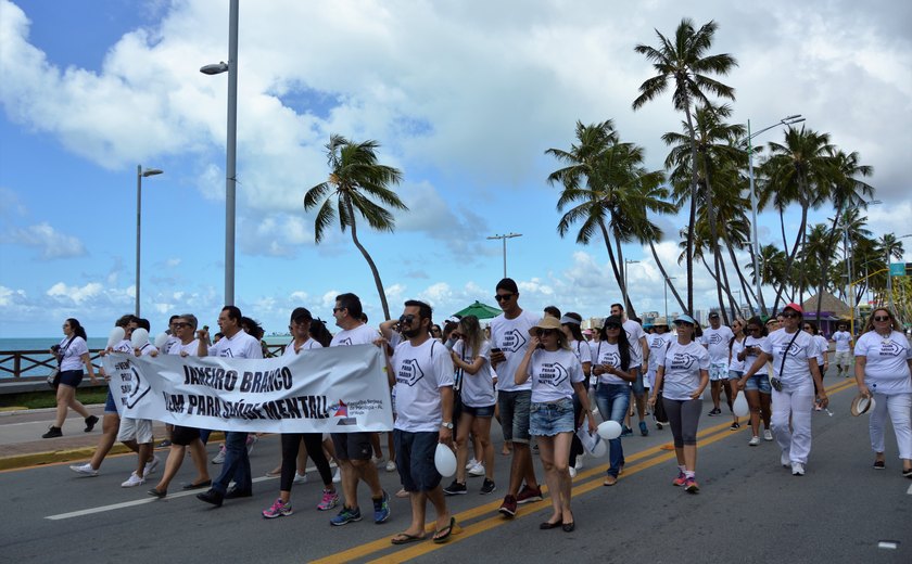 Sesau realiza caminhada da campanha “Janeiro Branco” na Orla de Maceió