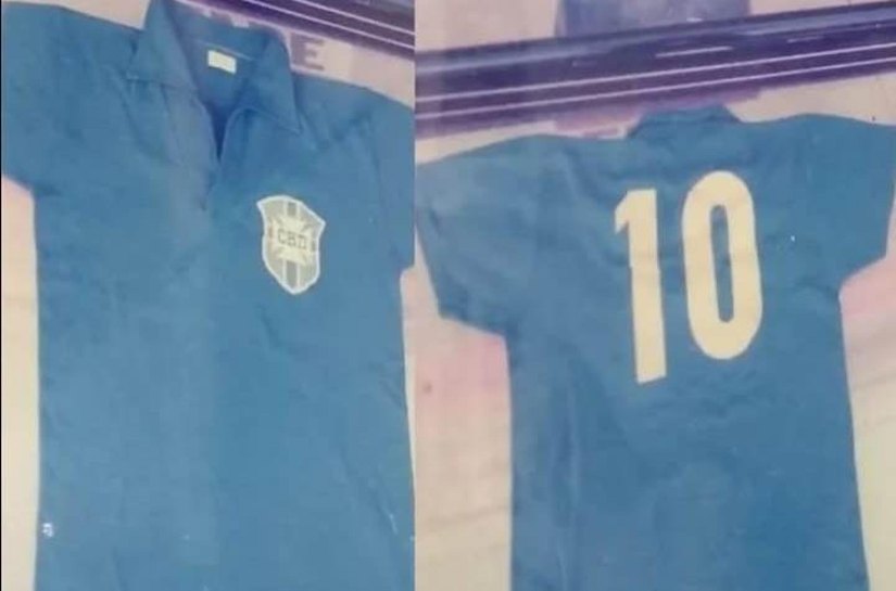 A camisa 10 azul do rei do futebol: da Suécia para Alagoas