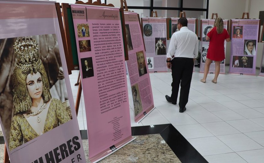 Exposição na Câmara dos Deputados provoca diálogo sobre mulheres na política