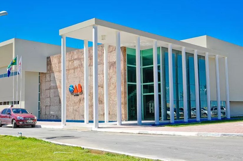 OAB/AL divulga nota em apoio a advogada agredida em Lagoa da Canoa