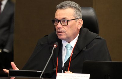 Justiça mantém suspensão de matrículas do vestibular da Uncisal