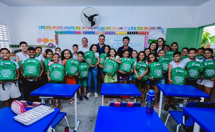 Alunos da escola Filomena Medeiros
