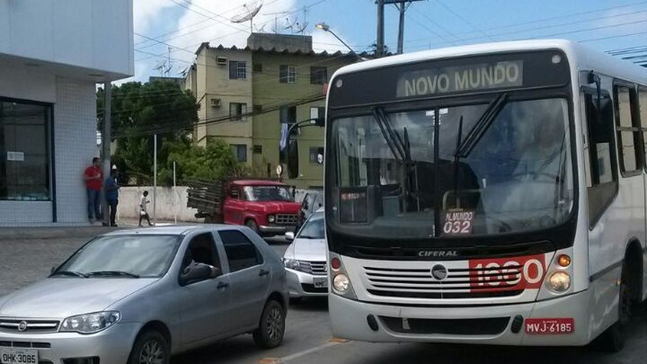 Documentos apontam esquema para fraudar licitações de ônibus pelo país