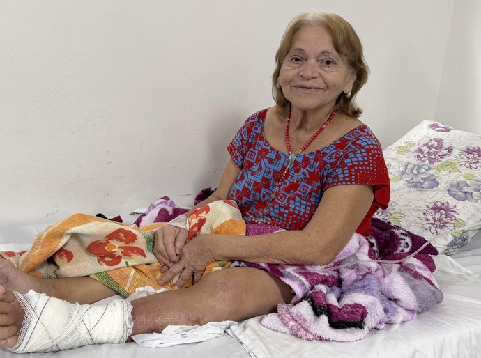 Após infecção grave na pele, idosa de 72 anos se recupera e elogia atendimento no HGE
