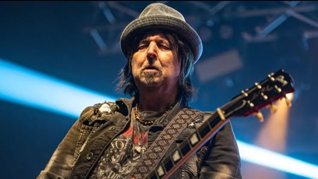 Morre Phil Campbell, guitarrista do Motörhead por 31 anos