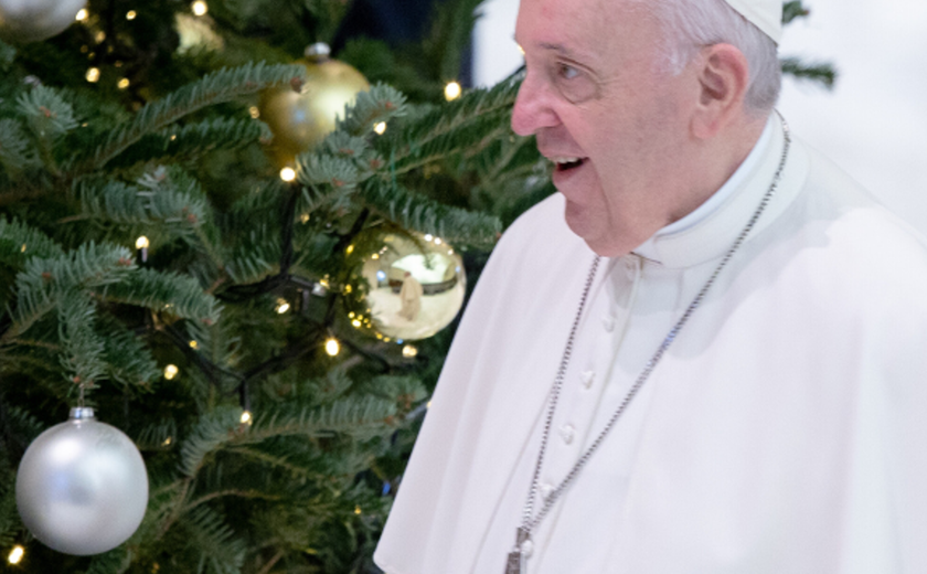 Papa convoca todos a construírem a paz, começando da própria casa