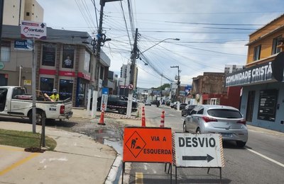 BRK realiza reparo de vazamento no bairro do Farol