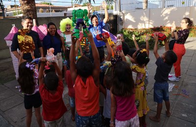 MP faz campanha e contempla instituições com brinquedos, roupas e material de higiene pessoal