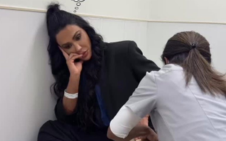 Gracyanne Barbosa aparece em cama de hospital após se machucar na 'Dança dos Famosos'