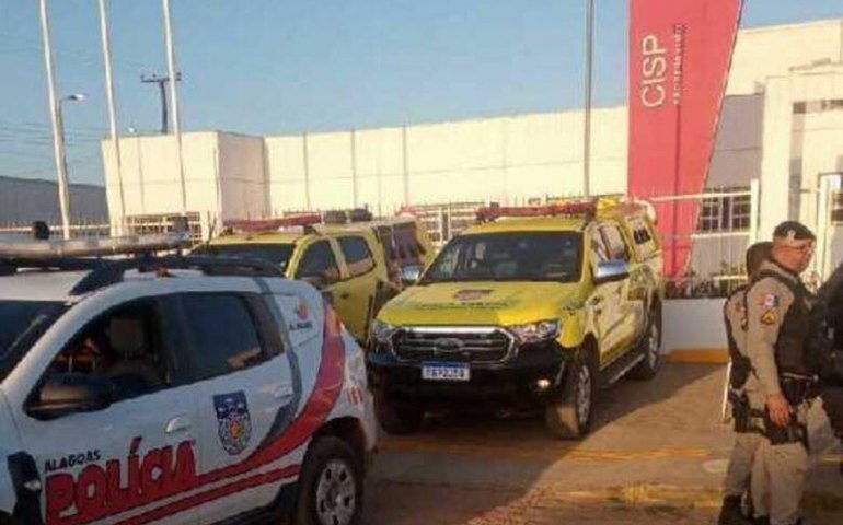 Conheça a Cabeceira, a nova livraria de rua de SP que vai &#8216;recomprar&#8217; o livro vendido