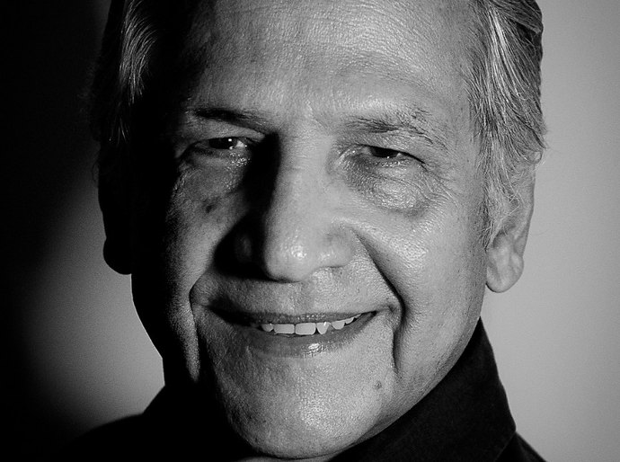Nu artístico feminino: Hugo Taques revela seu olhar fotográfico na exposição Poesia da Sombra II – Diversidade