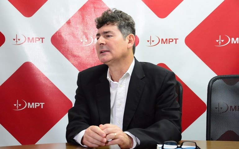 Aplicativos de entrega precisam ser responsabilizados por condições subumanas de entregadores, afirma procurador-chefe do MPT/AL