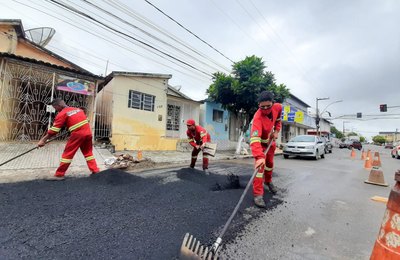 Prefeitura de Palmeira dá início à Operação Tapa-buracos