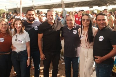 Piranhas promove grande manifestação de apoio a Arthur Lira e confirma ex-presidente da Câmara como candidato do Sertão ao Senado