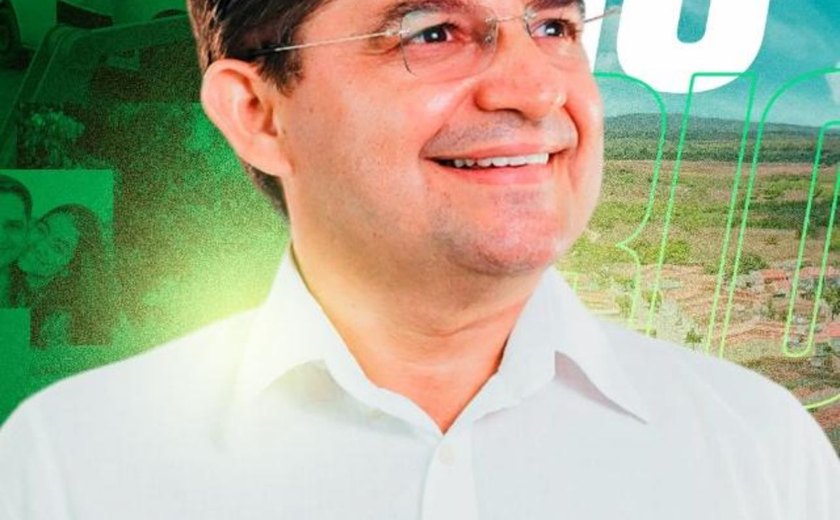 Rogério Amaral, candidato a prefeito de Senador Rui Palmeira, participa do 'Bocada Quente'
