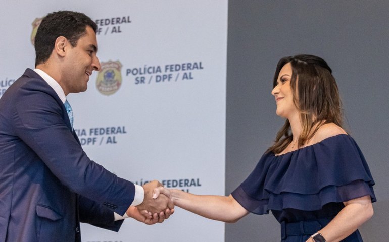 Prefeito JHC prestigia posse da nova superintendente da Polícia Federal em Alagoas