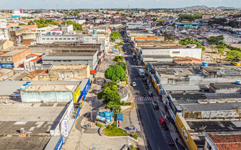 Abertura de novas empresas e geração de emprego e renda são foco da retomada econômica em Arapiraca