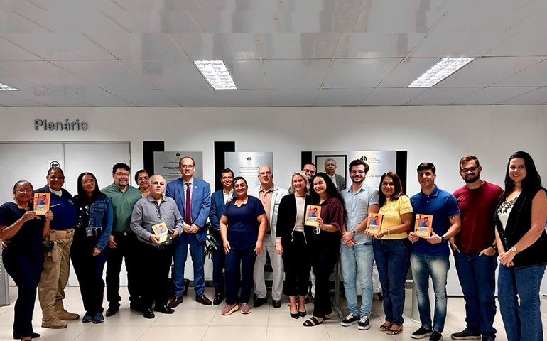 Servidores e magistrados recebem vacinação no Fórum da Rodoviária