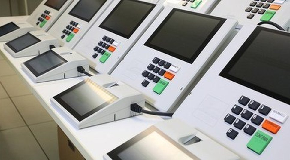 novas-urnas-eletronicas-14102022084127245