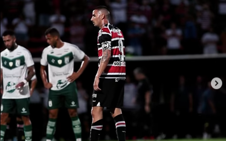 Galhardo lamenta empate e tem problemas no River para decisão com a Inter: 'Copo meio cheio'