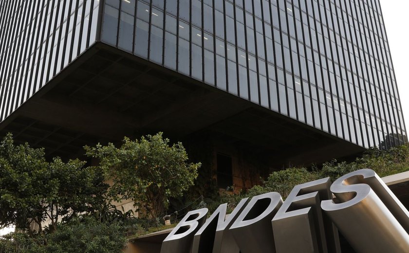 BNDES lança serviço que agiliza crédito a micro e pequenas empresas