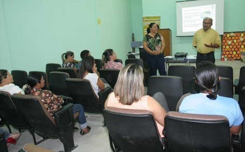 Educadores de Santana do Ipanema participam de capacitação