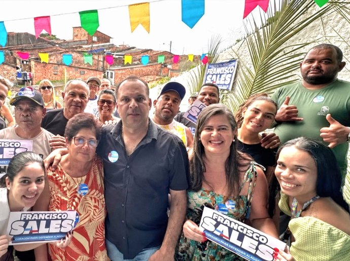 Pé nas ruas e ouvido no povo: Sales é o pré-candidato mais presente nas comunidades de Alagoas