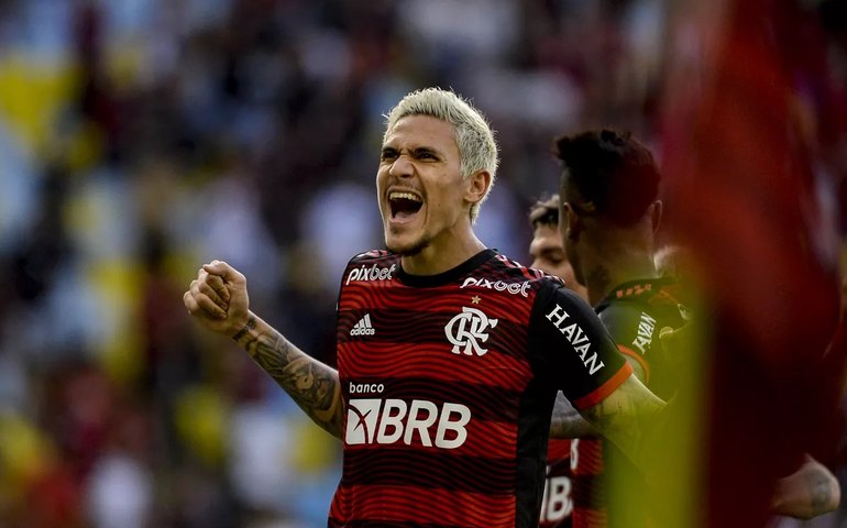 Pedro emenda sequência goleadora no Flamengo e volta a ser nome forte para a Copa