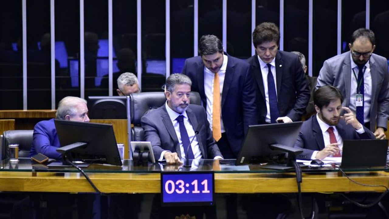 Arthur Lira: Quem é o líder do “centrão” que se tornou um dos mais poderosos presidentes que a Câmara já teve?