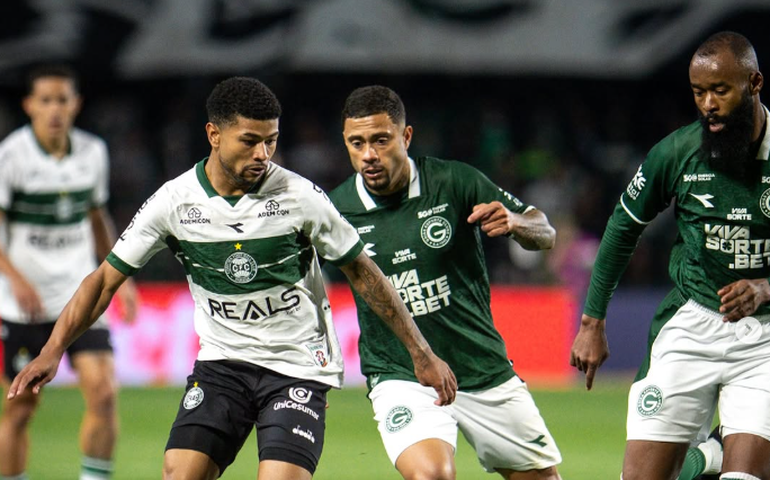 Briga generalizada após empate entre Coritiba e Goiás pela Série B acaba com seis expulsões