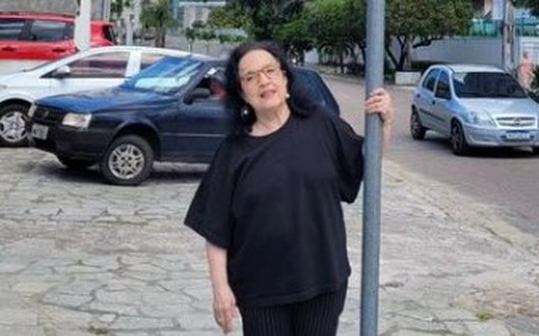 Prêmio Jabuti 2024: Veja lista completa de vencedores; Rosa Freire DAguiar ganha Livro do Ano