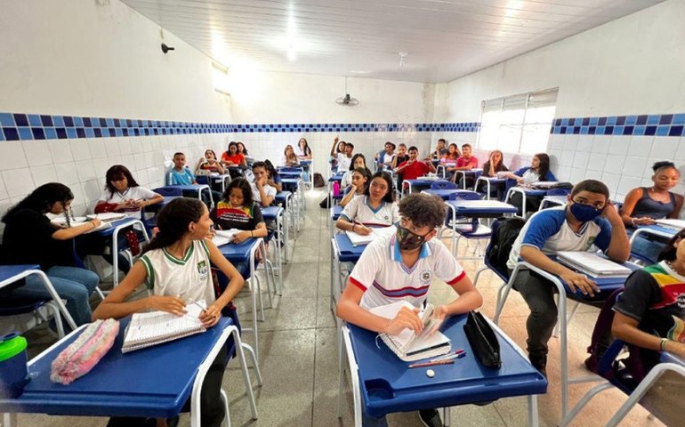 Educação divulga calendário escolar do ano letivo de 2023